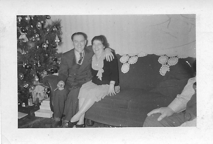 Mimi &amp; Eddie xmas 434 lakewood