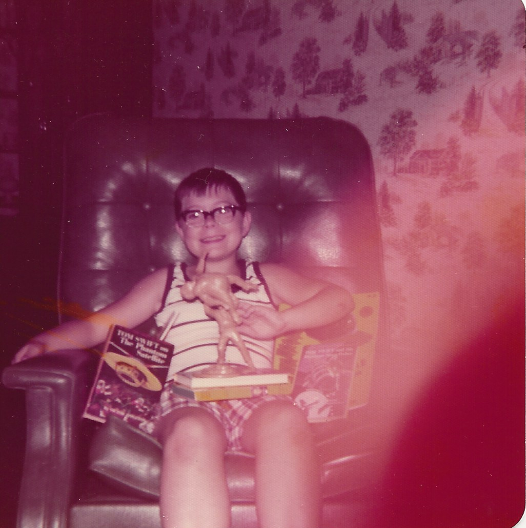 Joe 1975 Lakewood Ave