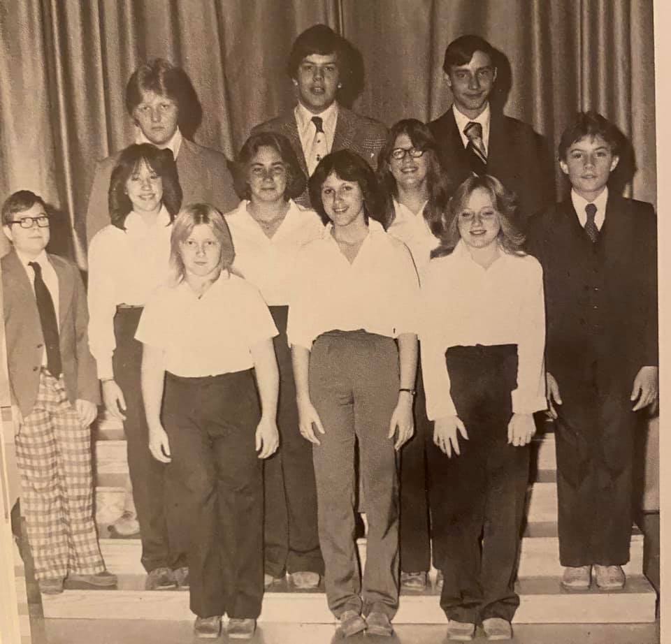 Mt. Carmel Group Shot with Joe 1979