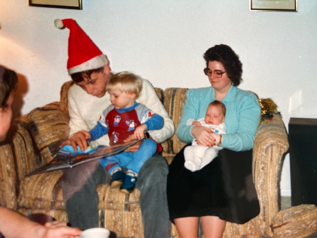 1986 Christmas Jeff, Ann, Phil and Sarah
